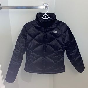 The North Face Women’s 550 Quilted Puffer Jacket Black Size Small